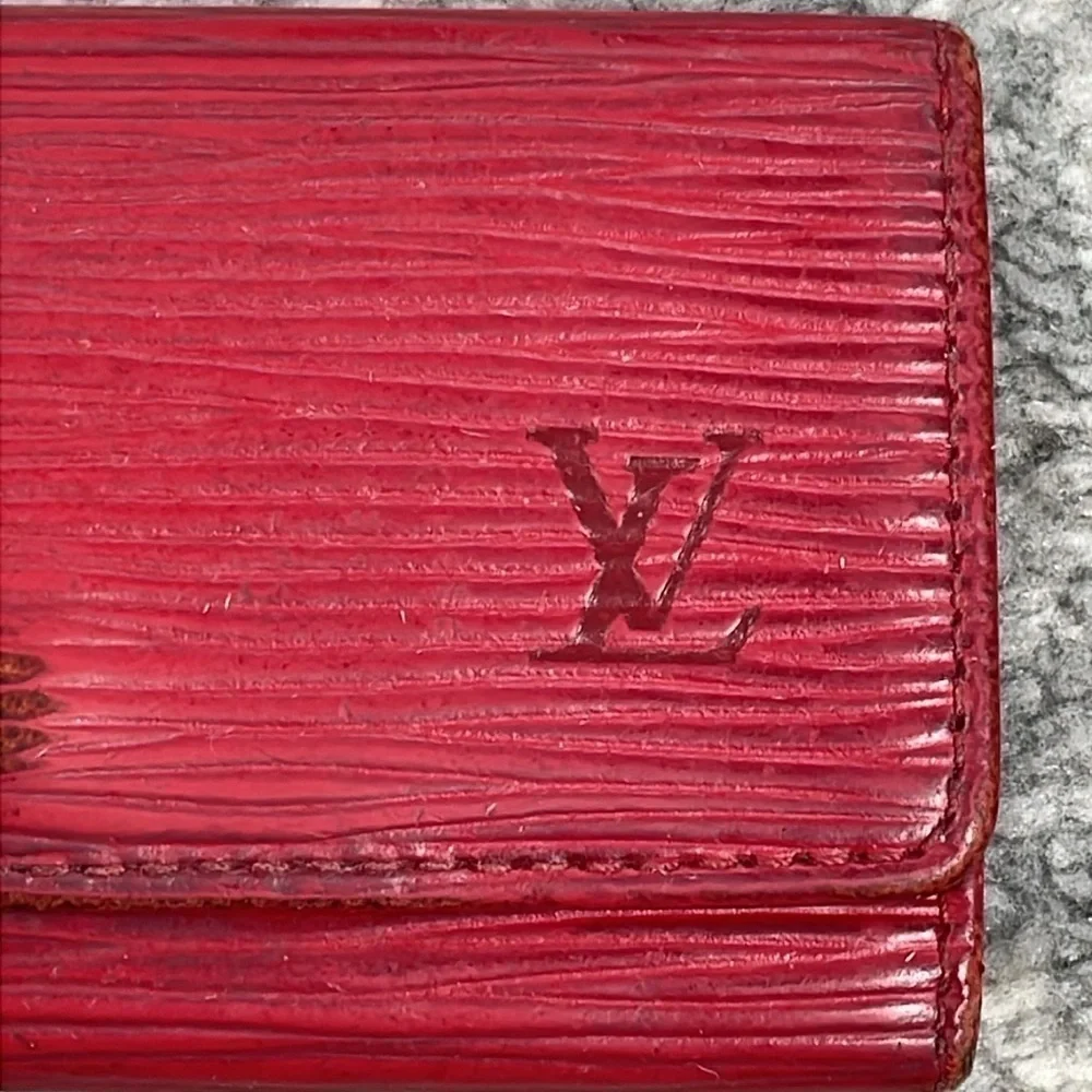 Louis Vuitton 4 Key Holder Case Red Epi Leather Snap Wallet